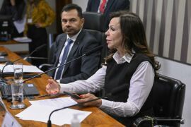 Imagem da notícia Comissão mista aprova aumento de 5,4% no piso salarial dos professores